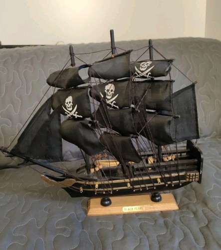 The black pearl barca pirata - pirata,